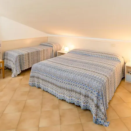 Centralissime Mansarde Piazza Brescia Apartmán